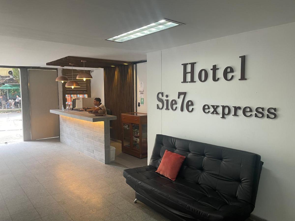 Hotel Sie7E Express Медельин Экстерьер фото