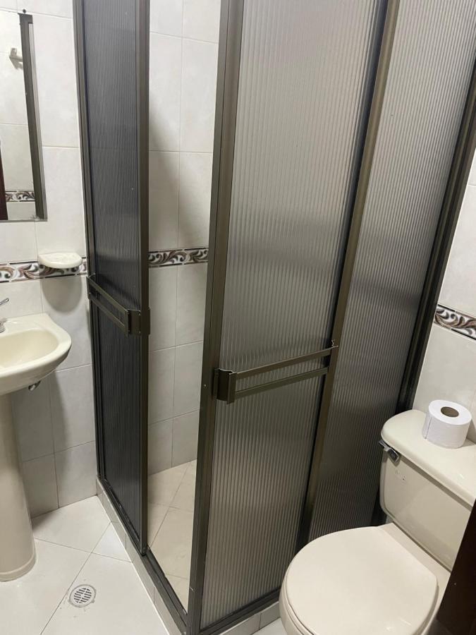 Hotel Sie7E Express Медельин Экстерьер фото